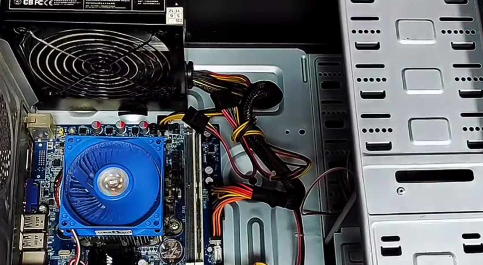 i7 13700F配什么主板-i7 13700F和i7 13790F搭配的主板推荐 